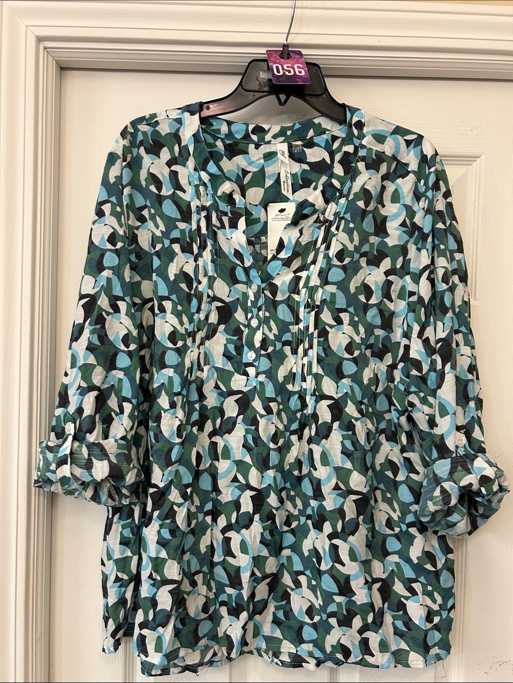 NY Collection Teal, White & Black Geometric Button-Pleat Tunic